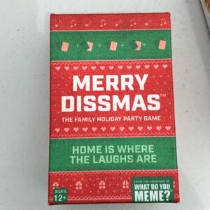 Family Game Night : Merry Dissmas